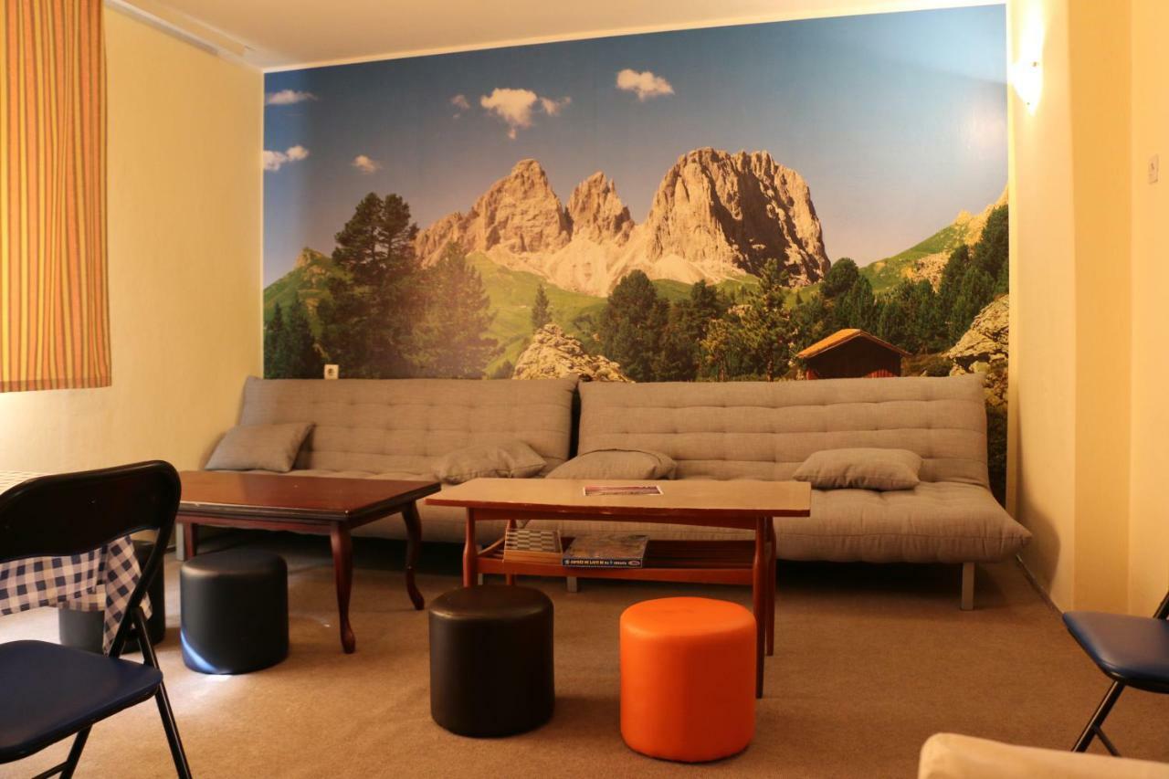 Hostel Trajan Donji Milanovac Zewnętrze zdjęcie
